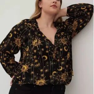 Torrid 4  Black and Gold Celestial Print Women's Top